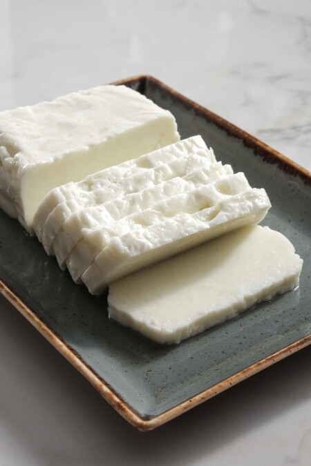 Başyazıcı Ezine Keçi Beyaz Peynir 325 gr - 1
